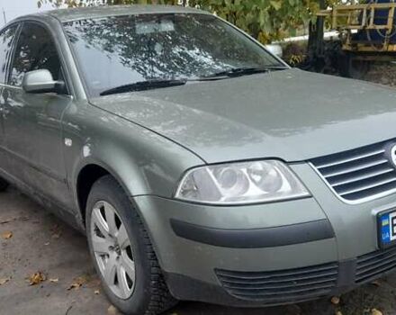 Зеленый Фольксваген Пассат, объемом двигателя 1.6 л и пробегом 213 тыс. км за 5000 $, фото 1 на Automoto.ua