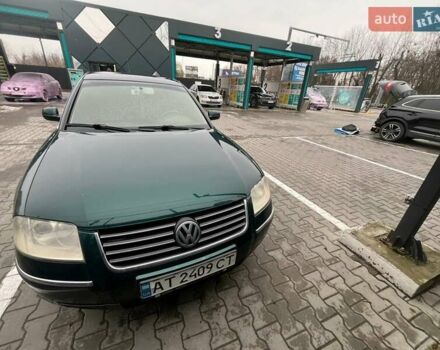 Зеленый Фольксваген Пассат, объемом двигателя 1.78 л и пробегом 250 тыс. км за 4550 $, фото 2 на Automoto.ua