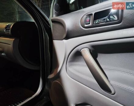 Зеленый Фольксваген Пассат, объемом двигателя 1.8 л и пробегом 210 тыс. км за 6700 $, фото 18 на Automoto.ua