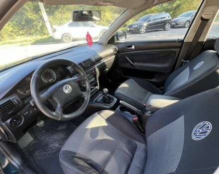 Зеленый Фольксваген Пассат, объемом двигателя 1.8 л и пробегом 382 тыс. км за 3600 $, фото 14 на Automoto.ua