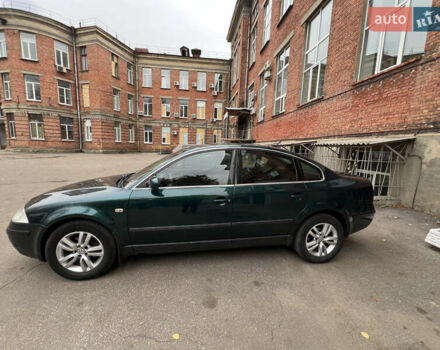 Зеленый Фольксваген Пассат, объемом двигателя 1.8 л и пробегом 382 тыс. км за 4000 $, фото 24 на Automoto.ua