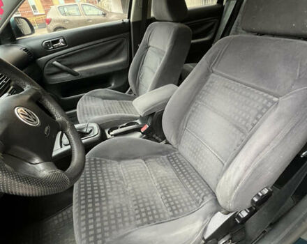 Зеленый Фольксваген Пассат, объемом двигателя 1.8 л и пробегом 382 тыс. км за 4000 $, фото 29 на Automoto.ua