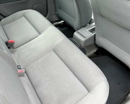 Зеленый Фольксваген Пассат, объемом двигателя 1.6 л и пробегом 329 тыс. км за 4600 $, фото 12 на Automoto.ua