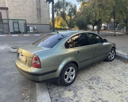 Зелений Фольксваген Пассат, об'ємом двигуна 1.8 л та пробігом 401 тис. км за 4550 $, фото 2 на Automoto.ua