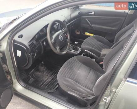 Зеленый Фольксваген Пассат, объемом двигателя 1.78 л и пробегом 266 тыс. км за 5000 $, фото 4 на Automoto.ua