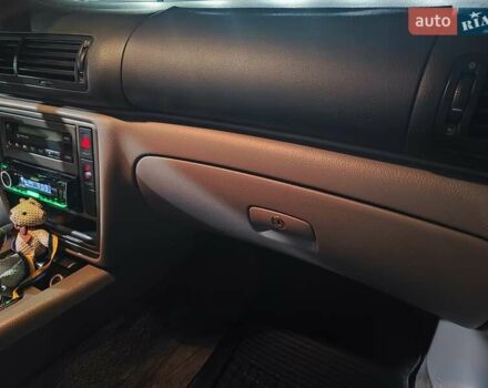 Зеленый Фольксваген Пассат, объемом двигателя 1.8 л и пробегом 210 тыс. км за 6700 $, фото 21 на Automoto.ua