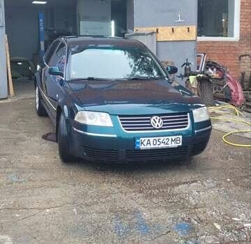 Зелений Фольксваген Пассат, об'ємом двигуна 1.8 л та пробігом 297 тис. км за 5400 $, фото 19 на Automoto.ua