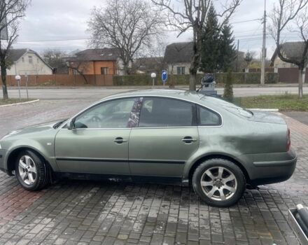 Зеленый Фольксваген Пассат, объемом двигателя 1.9 л и пробегом 503 тыс. км за 2200 $, фото 2 на Automoto.ua