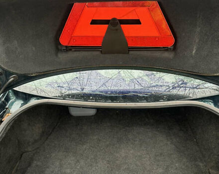 Зелений Фольксваген Пассат, об'ємом двигуна 1.8 л та пробігом 250 тис. км за 3400 $, фото 9 на Automoto.ua