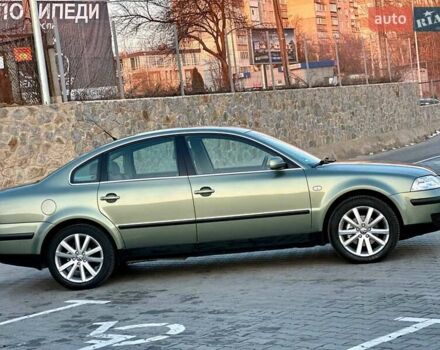 Зеленый Фольксваген Пассат, объемом двигателя 1.8 л и пробегом 210 тыс. км за 6700 $, фото 25 на Automoto.ua