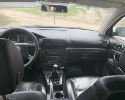 Зелений Фольксваген Пассат, об'ємом двигуна 1.98 л та пробігом 400 тис. км за 4700 $, фото 3 на Automoto.ua