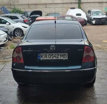 Зелений Фольксваген Пассат, об'ємом двигуна 1.8 л та пробігом 297 тис. км за 5400 $, фото 11 на Automoto.ua