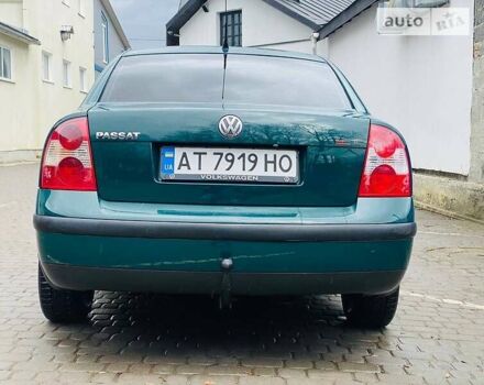Зеленый Фольксваген Пассат, объемом двигателя 1.6 л и пробегом 249 тыс. км за 4100 $, фото 3 на Automoto.ua