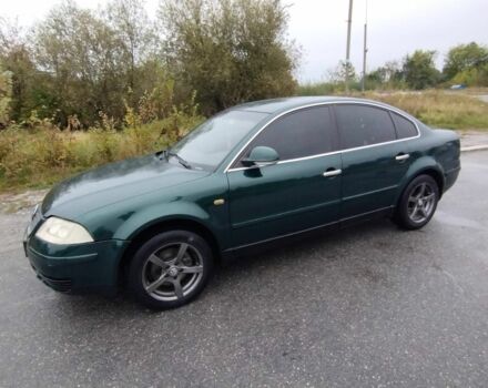 Зеленый Фольксваген Пассат, объемом двигателя 2 л и пробегом 280 тыс. км за 3100 $, фото 4 на Automoto.ua