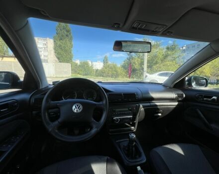 Зеленый Фольксваген Пассат, объемом двигателя 1.8 л и пробегом 382 тыс. км за 3600 $, фото 18 на Automoto.ua