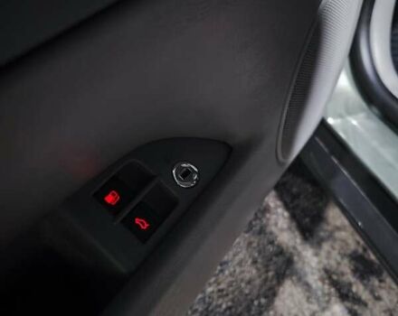 Зеленый Фольксваген Пассат, объемом двигателя 1.8 л и пробегом 210 тыс. км за 6700 $, фото 15 на Automoto.ua