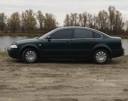 Зелений Фольксваген Пассат, об'ємом двигуна 1.78 л та пробігом 245 тис. км за 4200 $, фото 1 на Automoto.ua