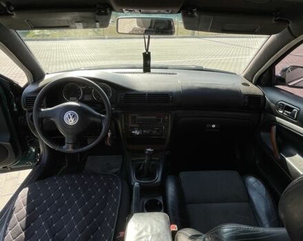 Зелений Фольксваген Пассат, об'ємом двигуна 1.8 л та пробігом 226 тис. км за 4500 $, фото 10 на Automoto.ua