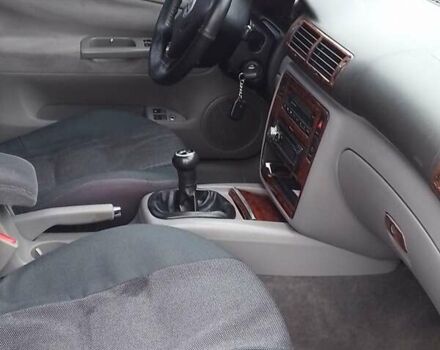 Зелений Фольксваген Пассат, об'ємом двигуна 1.78 л та пробігом 245 тис. км за 4200 $, фото 12 на Automoto.ua