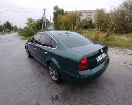 Зеленый Фольксваген Пассат, объемом двигателя 2 л и пробегом 280 тыс. км за 3100 $, фото 3 на Automoto.ua