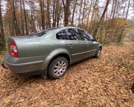 Зеленый Фольксваген Пассат, объемом двигателя 1.8 л и пробегом 195 тыс. км за 3500 $, фото 3 на Automoto.ua