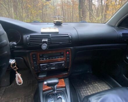 Зеленый Фольксваген Пассат, объемом двигателя 1.8 л и пробегом 195 тыс. км за 3500 $, фото 10 на Automoto.ua