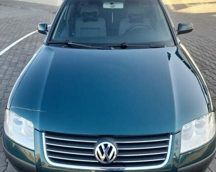 Зелений Фольксваген Пассат, об'ємом двигуна 1.6 л та пробігом 254 тис. км за 4799 $, фото 6 на Automoto.ua