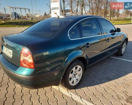 Зелений Фольксваген Пассат, об'ємом двигуна 1.6 л та пробігом 254 тис. км за 4799 $, фото 29 на Automoto.ua