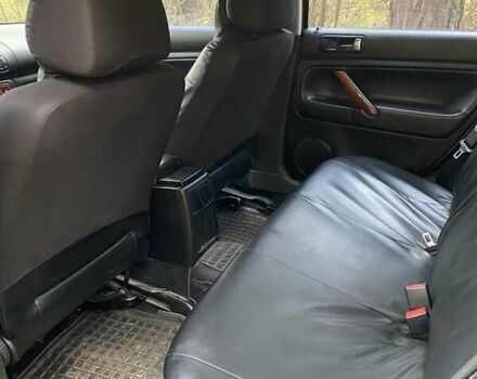 Зеленый Фольксваген Пассат, объемом двигателя 1.78 л и пробегом 195 тыс. км за 3500 $, фото 8 на Automoto.ua