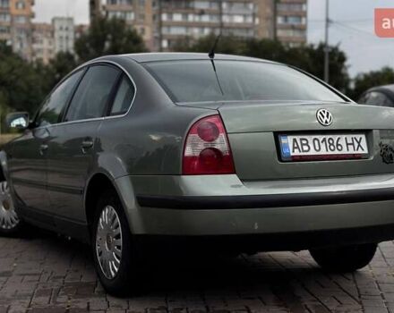 Зелений Фольксваген Пассат, об'ємом двигуна 1.6 л та пробігом 202 тис. км за 4399 $, фото 5 на Automoto.ua