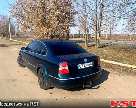 Зеленый Фольксваген Пассат, объемом двигателя 2.5 л и пробегом 325 тыс. км за 4750 $, фото 5 на Automoto.ua
