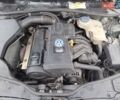 Зелений Фольксваген Пассат, об'ємом двигуна 1.6 л та пробігом 252 тис. км за 4900 $, фото 10 на Automoto.ua