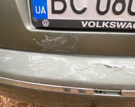 Зеленый Фольксваген Пассат, объемом двигателя 1.8 л и пробегом 195 тыс. км за 3500 $, фото 5 на Automoto.ua