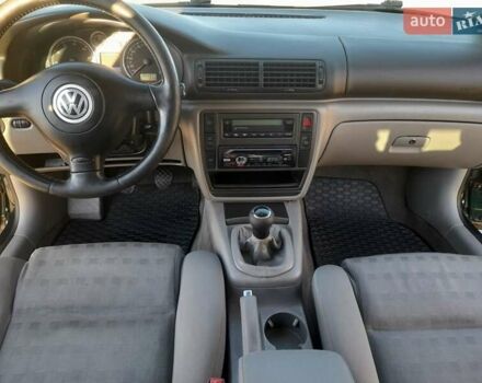 Зелений Фольксваген Пассат, об'ємом двигуна 1.6 л та пробігом 254 тис. км за 4799 $, фото 23 на Automoto.ua