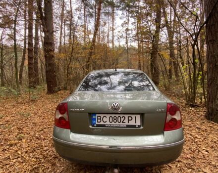 Зеленый Фольксваген Пассат, объемом двигателя 1.8 л и пробегом 195 тыс. км за 3500 $, фото 1 на Automoto.ua