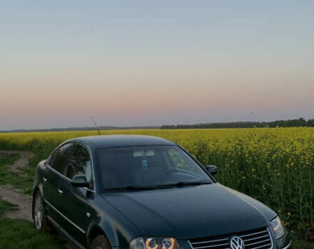 Зеленый Фольксваген Пассат, объемом двигателя 1.8 л и пробегом 314 тыс. км за 5400 $, фото 2 на Automoto.ua