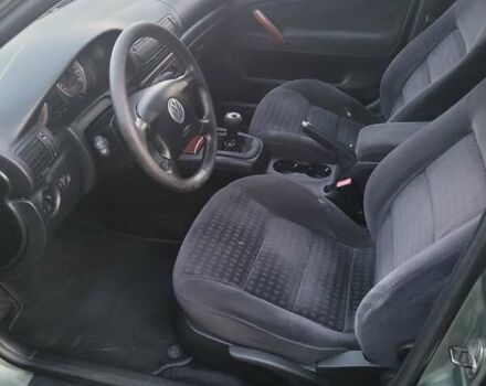 Зеленый Фольксваген Пассат, объемом двигателя 1.8 л и пробегом 299 тыс. км за 4700 $, фото 11 на Automoto.ua