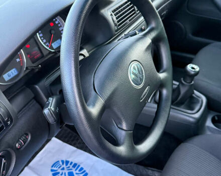 Зелений Фольксваген Пассат, об'ємом двигуна 1.6 л та пробігом 164 тис. км за 6499 $, фото 24 на Automoto.ua