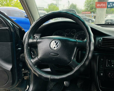 Зеленый Фольксваген Пассат, объемом двигателя 1.78 л и пробегом 365 тыс. км за 3800 $, фото 15 на Automoto.ua