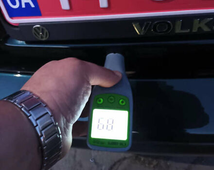 Зелений Фольксваген Пассат, об'ємом двигуна 1.6 л та пробігом 164 тис. км за 6499 $, фото 3 на Automoto.ua