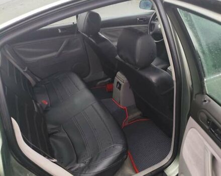 Зеленый Фольксваген Пассат, объемом двигателя 1.78 л и пробегом 280 тыс. км за 3600 $, фото 8 на Automoto.ua