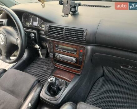 Зеленый Фольксваген Пассат, объемом двигателя 1.8 л и пробегом 354 тыс. км за 4999 $, фото 13 на Automoto.ua