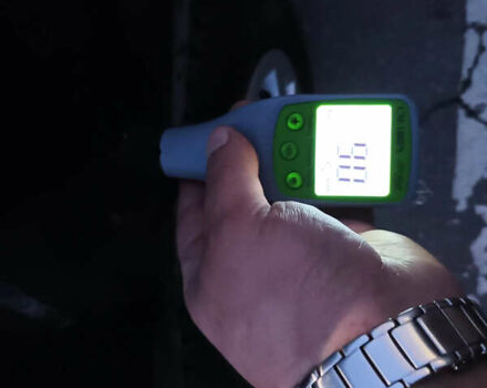 Зелений Фольксваген Пассат, об'ємом двигуна 1.6 л та пробігом 164 тис. км за 6499 $, фото 5 на Automoto.ua