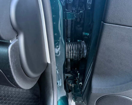 Зелений Фольксваген Пассат, об'ємом двигуна 1.6 л та пробігом 164 тис. км за 6499 $, фото 90 на Automoto.ua