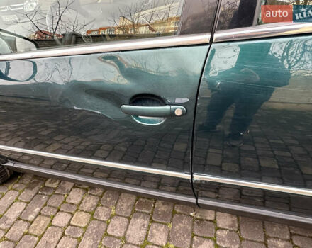 Зеленый Фольксваген Пассат, объемом двигателя 2.5 л и пробегом 273 тыс. км за 3899 $, фото 6 на Automoto.ua