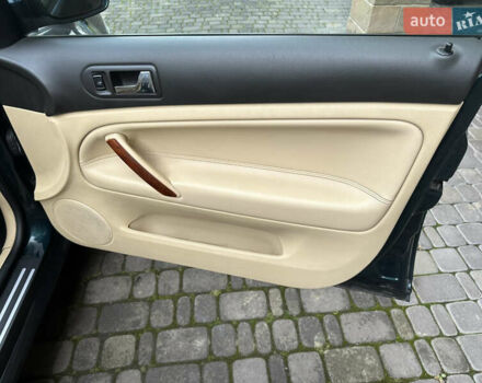 Зеленый Фольксваген Пассат, объемом двигателя 2.5 л и пробегом 273 тыс. км за 3899 $, фото 11 на Automoto.ua