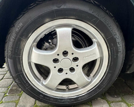 Зеленый Фольксваген Пассат, объемом двигателя 2.5 л и пробегом 273 тыс. км за 3899 $, фото 9 на Automoto.ua