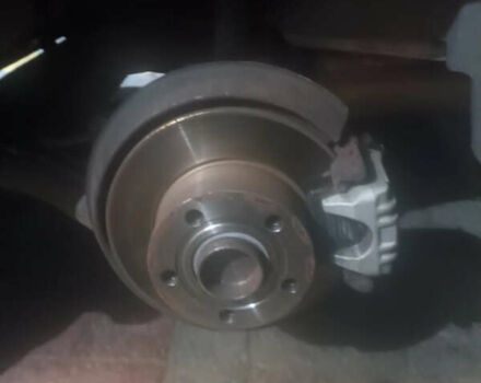 Зелений Фольксваген Пассат, об'ємом двигуна 1.6 л та пробігом 164 тис. км за 6499 $, фото 16 на Automoto.ua