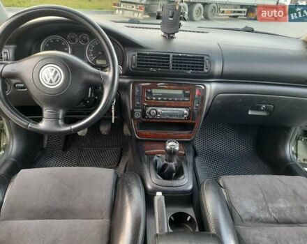 Зеленый Фольксваген Пассат, объемом двигателя 1.8 л и пробегом 354 тыс. км за 4999 $, фото 21 на Automoto.ua