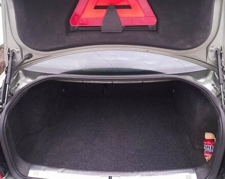 Зеленый Фольксваген Пассат, объемом двигателя 1.8 л и пробегом 354 тыс. км за 4999 $, фото 7 на Automoto.ua